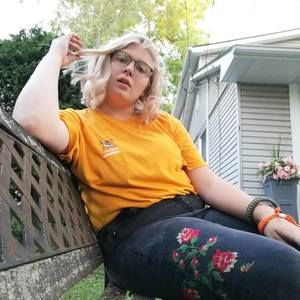 Meet your Posher, Kirissa